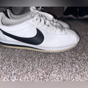 Nike Cortez